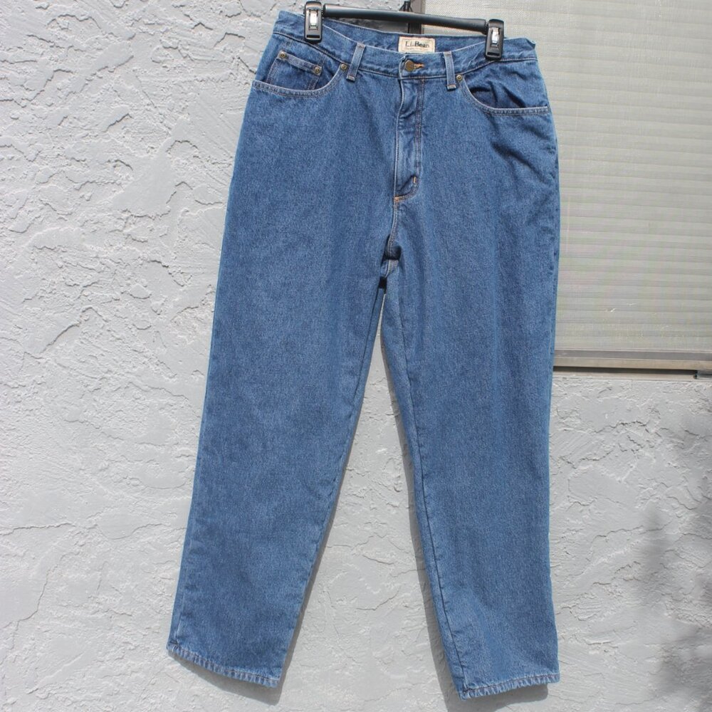 L.L. Bean Blue Jeans Woman Size 14 Fleece Lined Denim Relaxed Fit Straight Leg